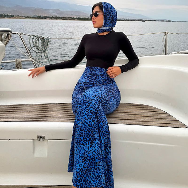 Damen Maxikleid mit trendigem Leopardenmuster und schickem Schal R&B