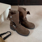 Damen Leder Stiefeletten mit dekorativem Riemen und robustem Blockabsatz