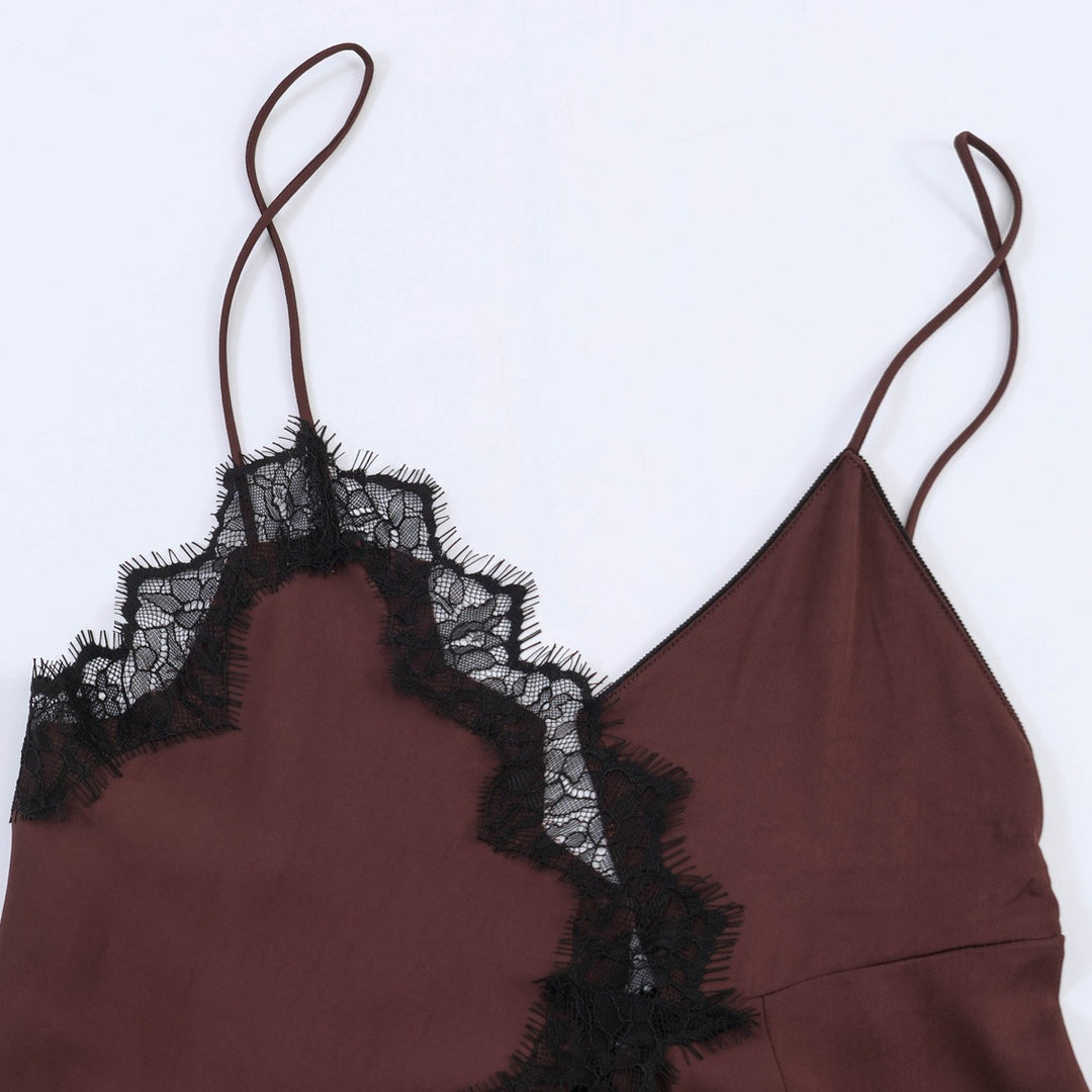 Damen Spitzen-Hängerchenkleid mit asymmetrischem Saum und zarten Trägern R&B