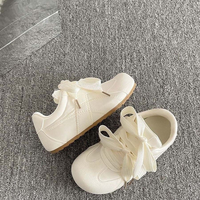 Damen modische Sneakers mit besonders weichem Obermaterial und einstellbarem Klettverschluss R&B