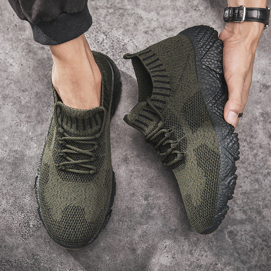 Unisex nan urbaner Strick-Schlupfsneaker mit sockenhaftem Schaft und markanter Profilsohle R&B