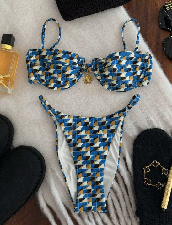 Damen Premium Bikini-Set mit stilvollem Geometric-Muster R&B