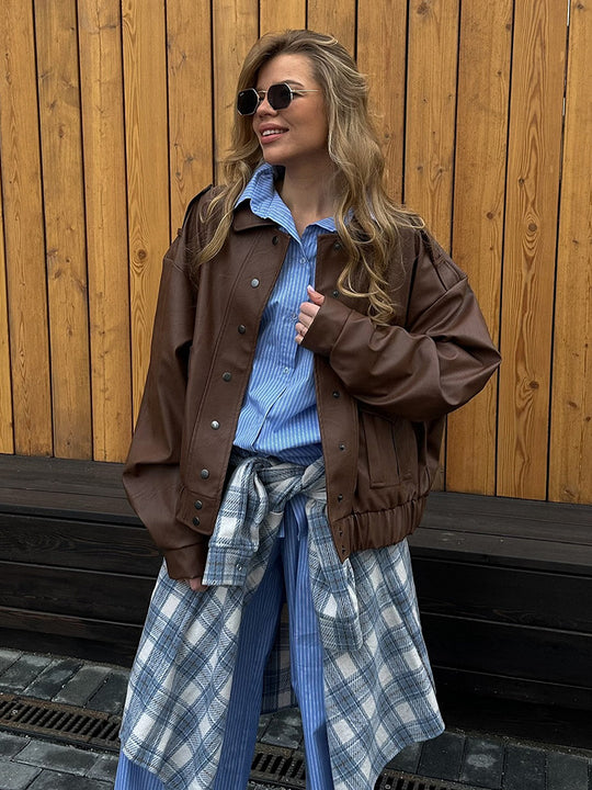 Damen Oversized Kunstlederjacke mit modischem Schnitt und eleganten Details R&B
