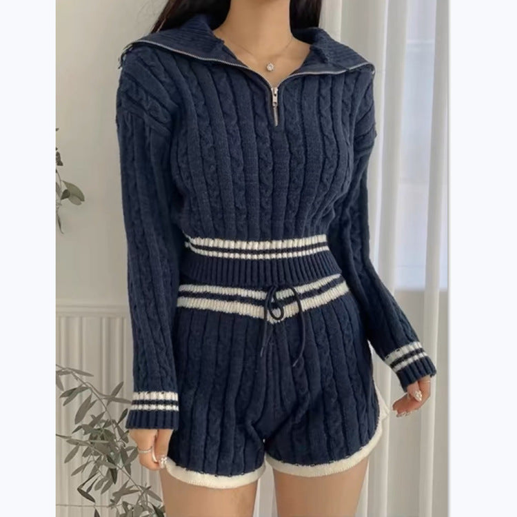 Damen Cropped Strickpullover mit hohem Kragen und Shorts im Set