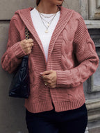 Damen Grobstrickjacke mit Kapuze und aufwendigem Zopfmuster R&B