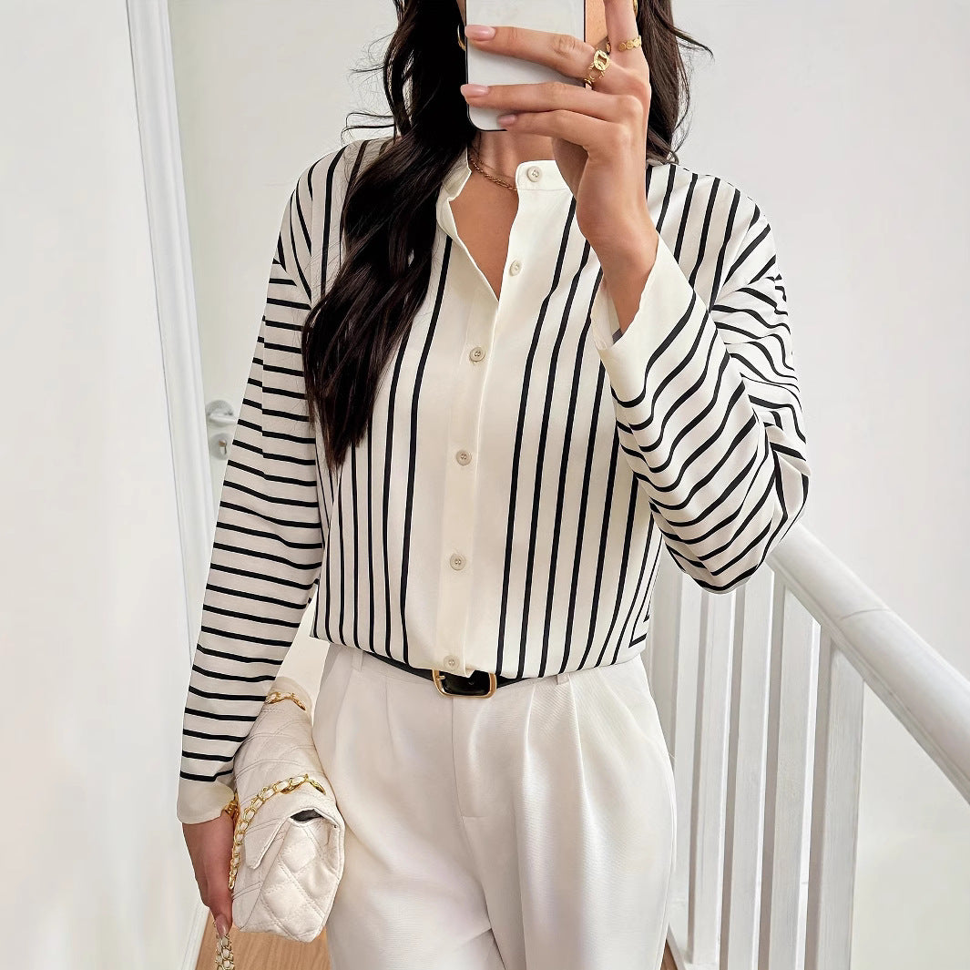 Damen Hemdbluse mit eleganter Knopfleiste und vertikalen Streifen R&B