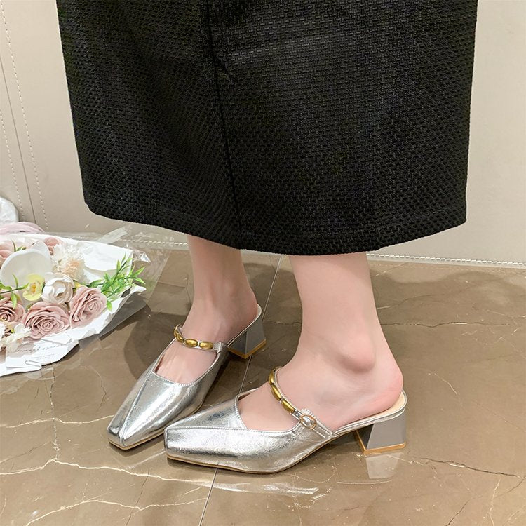 Damen elegante Slingback-Mules mit dekorativen Kettenakzenten