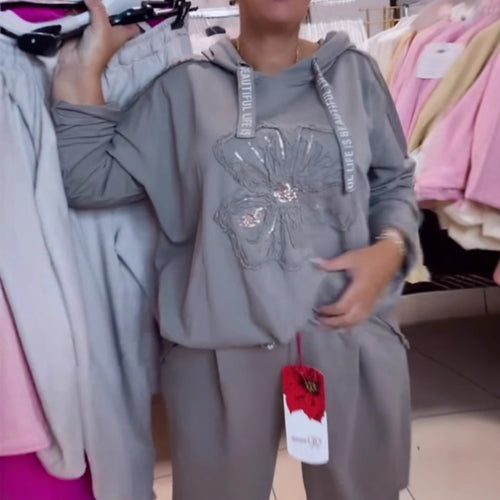 Damen nan entspanntes Lounge-Set mit Blüten-Pailletten-Hoodie, Kordelzug und weiter Bundfaltenhose R&B