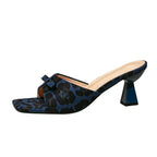 Damen modische Mules mit Leo-Print und elegantem Blockabsatz R&B