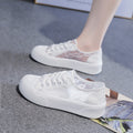 Damen Sneakers mit floralen Spitzenapplikationen und luftiger Netzstruktur R&B