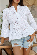 Damen Oberteil mit eleganter Broderie Anglaise und ausgestellten Ärmeln R&B