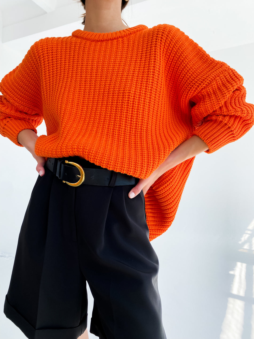 Damen lässiger Strickpullover mit strukturierter Mascheninterpretation und weitem Schnitt R&B