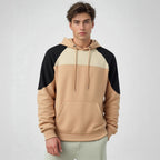 Herren sportlicher Kapuzenpullover mit geometrischen Akzenten und Kängurutasche R&B