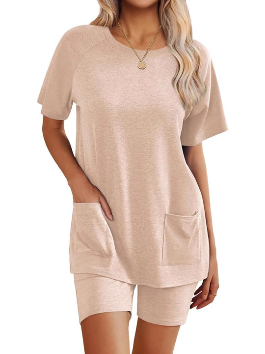 Damen Loungewear-Set mit angenehm weitem Schnitt und praktischen Taschen R&B