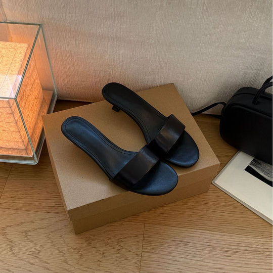 Damen Elegante und zeitlose Sandalen mit niedrigem Absatz R&B