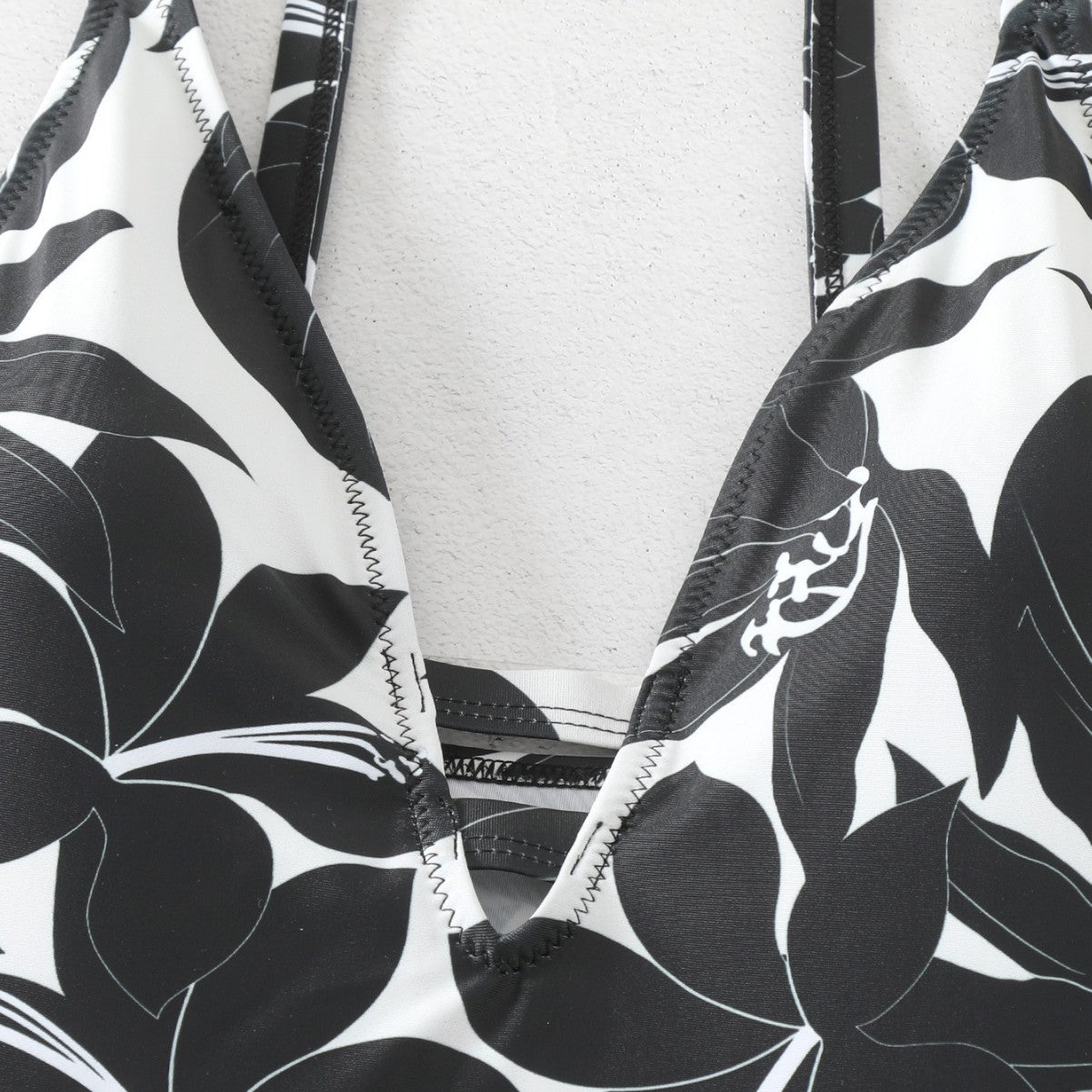Damen Einteiler Badeanzug mit floralem Design R&B