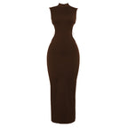Damen Figurbetontes Maxikleid mit hohem Kragen und seitlichen Cut-Outs R&B