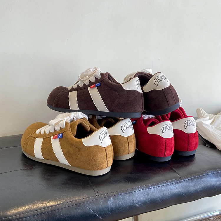 Damen sportliche Sneakers mit robustem Wildleder und elastischem Schnürsystem R&B