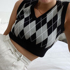 Damen cropped Stricktop mit modernem Rautenmuster R&B