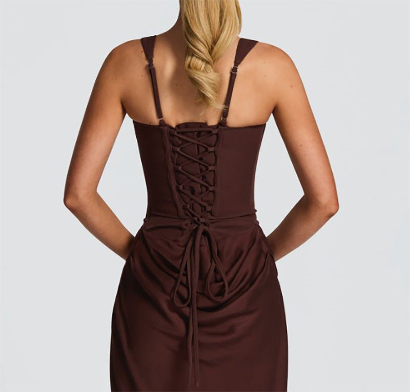 Damen Elegantes Maxikleid mit figurformendem Schnitt und zarten Drapierungen R&B