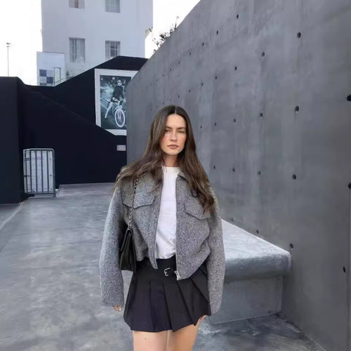 Damen cropped Winterjacke mit klassischem Kragen und Brusttaschen R&B