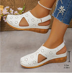 Damen Bequeme Clogs mit durchbrochenem Design und anatomischem Fußbett R&B