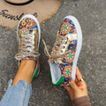 Damen Moderne Sneakers mit buntem Muster und glänzenden Schnürsenkeln R&B