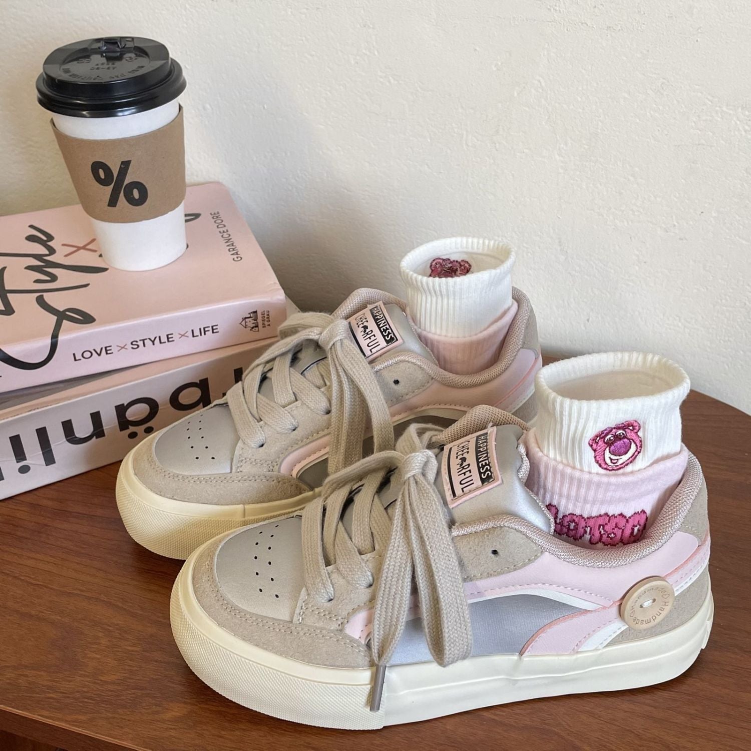 Damen Trendige Sneaker mit modischer Oberflächenstruktur und atmungsaktiver Innensohle