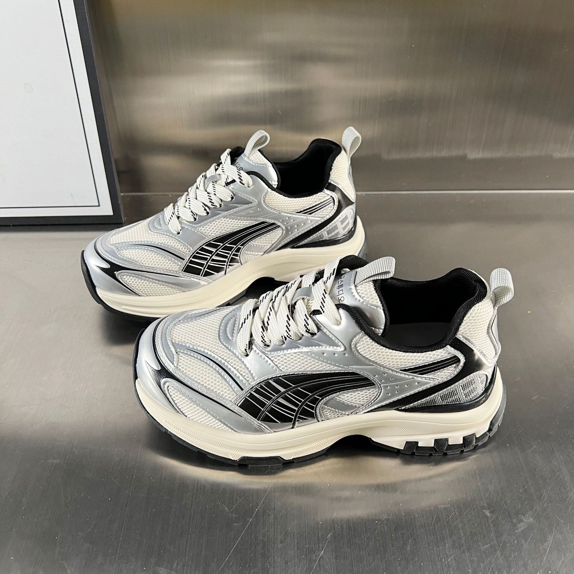 Damen Sportliche Sneakers mit atmungsaktivem Mesh-Obermaterial und ergonomischem Fußbett R&B