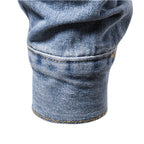 Herren Jeansjacke mit klassischen Details und robustem Design
