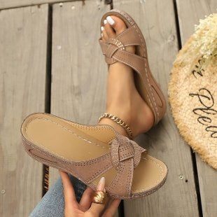 Damen Komfortable und stilvolle Riemensandalen mit geflochtenem Design R&B