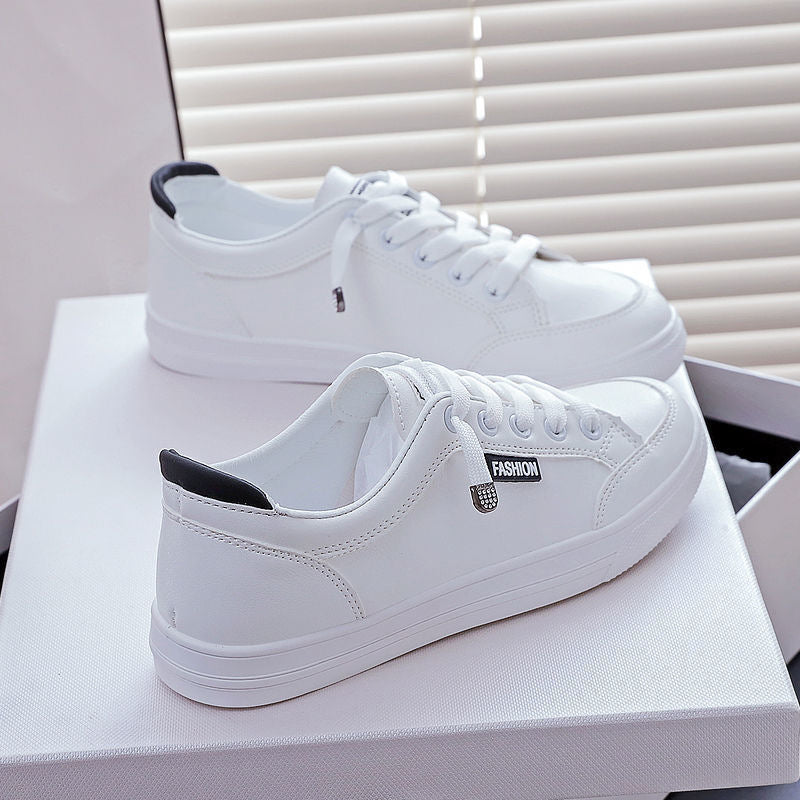 Damen Sportliche Sneakers mit seitlichem Logo und klassischem Design R&B