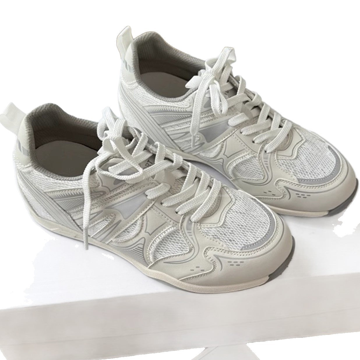 Damen Sportliche Freizeitsneaker mit atmungsaktiver Mesh-Oberfläche und rutschfester Sohle R&B