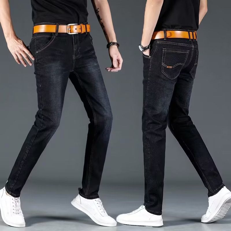 Herren Slim Fit Jeans mit flexiblem Bund und modernen Details