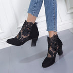 Damen Elegante und modische Ankle Boots mit floralen Spitzeinsatz und glitzerndem Absatz R&B