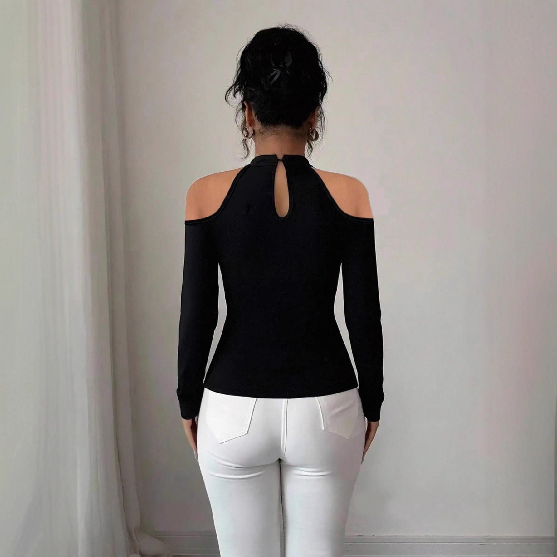 Damen nan schulterfreies Langarm-Top mit Chokerkragen, floralen Spitzenapplikationen und tailliertem Schößchen R&B