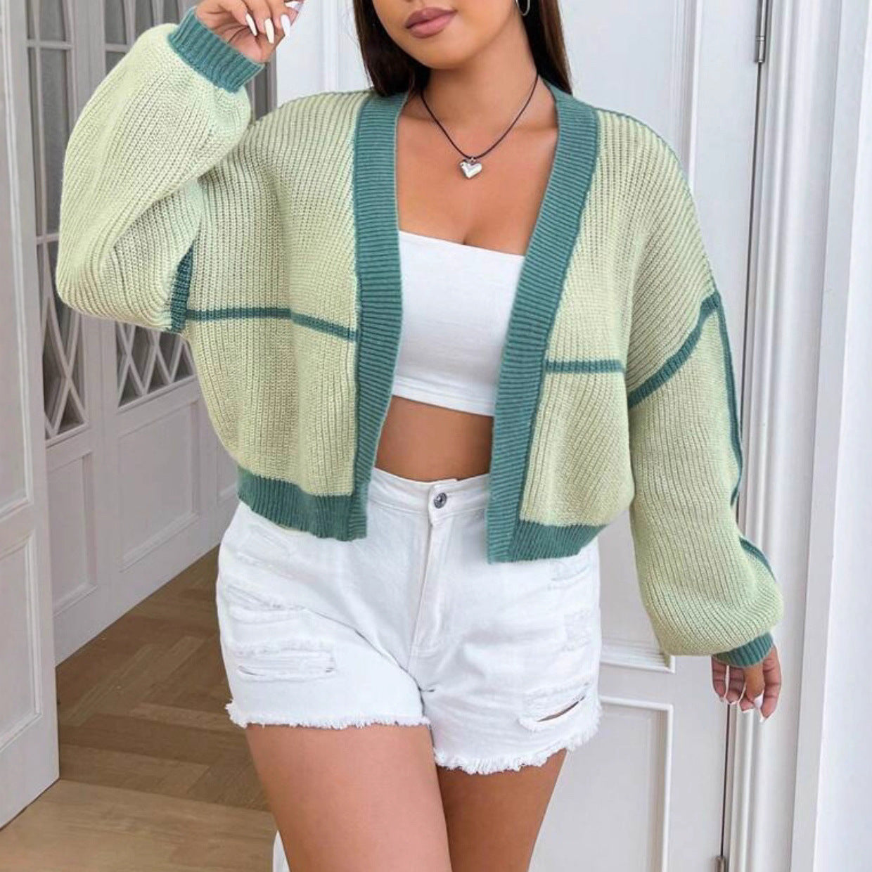 Damen Grobstrickjacke mit Farbkontrast und lässigem Schnitt R&B