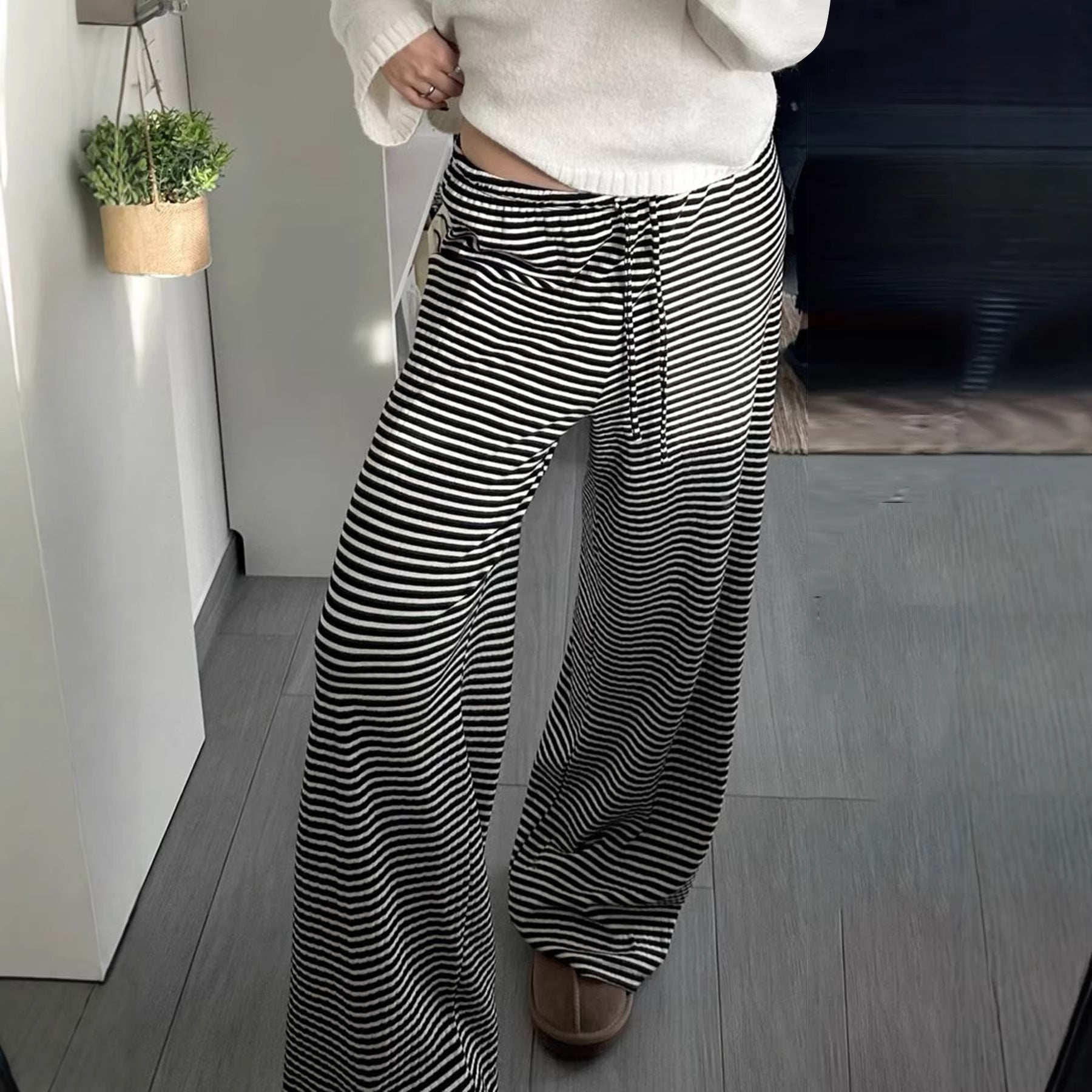 Damen Lässige Lounge-Hosen mit elastischem Bund und feinem Streifenmuster R&B