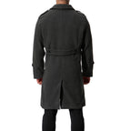 Herren langer Wollmantel mit klassischem Schnitt und praktischen Taschen