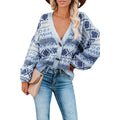 Damen Grobstrickpullover mit V-Ausschnitt und dekorativen Holzknöpfen R&B