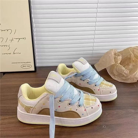 Damen Sportliche Sneakers mit verspieltem Karomuster und höchstem Tragekomfort R&B