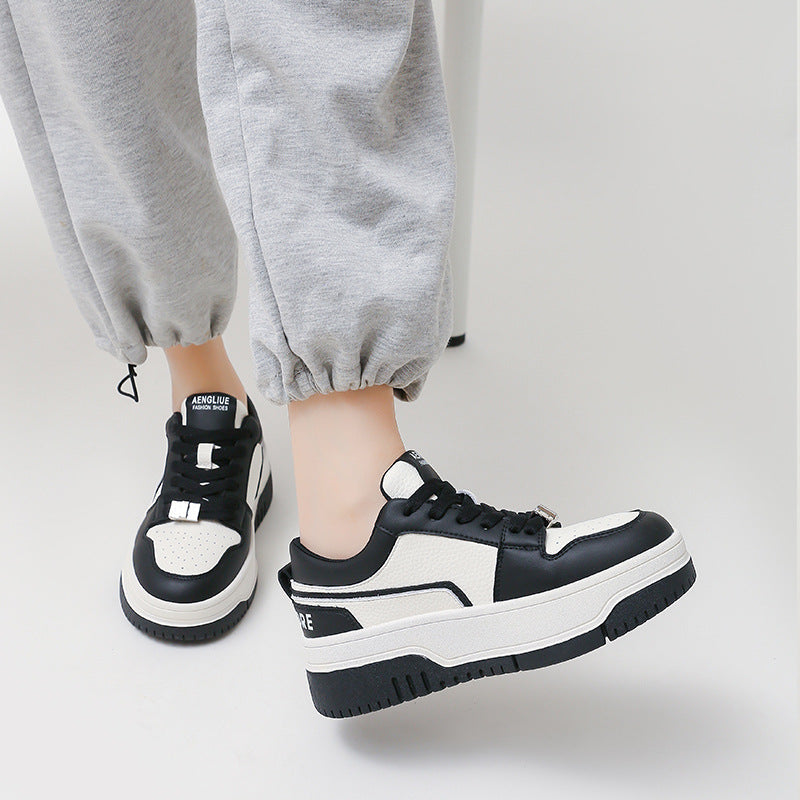 Damen Chunky Sneakers mit innovativem Sohlenprofil und modischem Obermaterial R&B