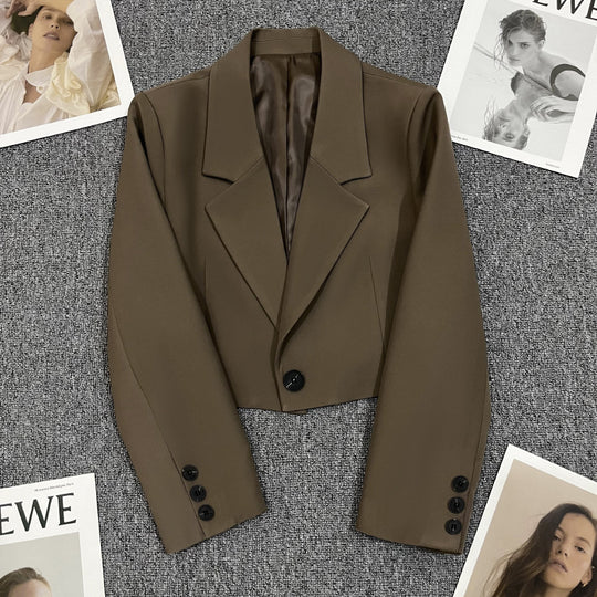 Damen Blazerjacke mit tailliertem Schnitt und elegantem Revers R&B