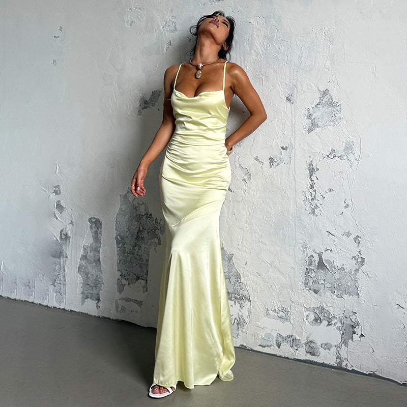 Damen Elegantes Maxikleid aus luxuriösem Satin mit verführerischem V-Ausschnitt R&B