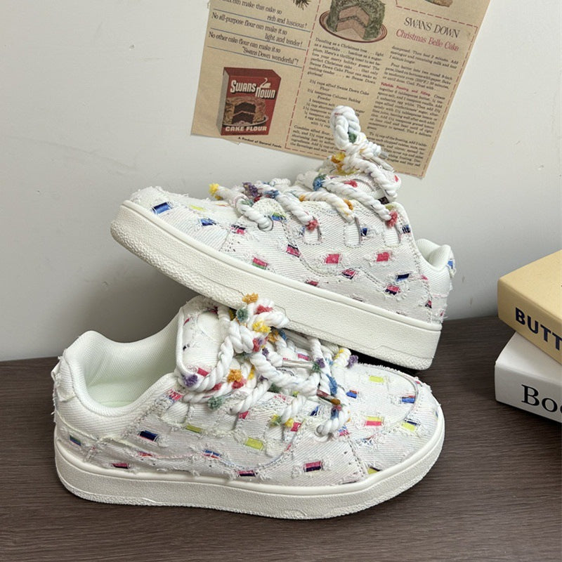 Damen Sneakers mit modischem Strukturdesign und bunten Akzentknöpfen R&B