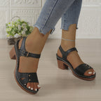 Damen Absatzsandalen mit modischem Riemen und dekorativen Akzenten R&B