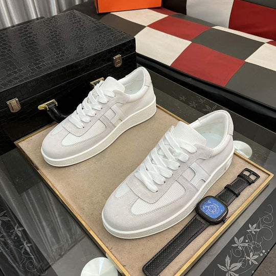 Damen Schnürschuhe mit atmungsaktiver Mesh-Oberfläche und modischen Akzenten R&B