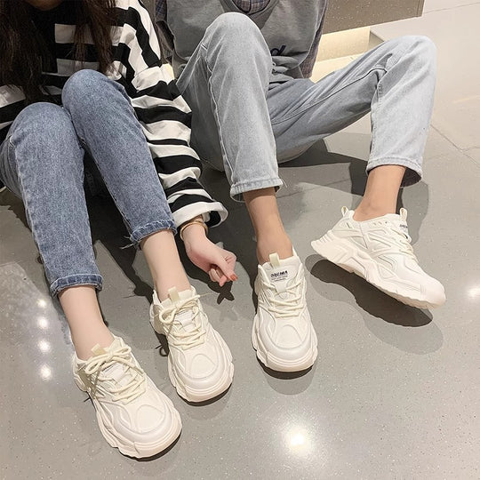 Damen Sportliche Sneakers mit atmungsaktiver Mesh-Oberfläche und stabiler Sole R&B