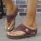Damen Komfortable Zehentrenner-Sandalen mit modischem Verzierungsdetail R&B