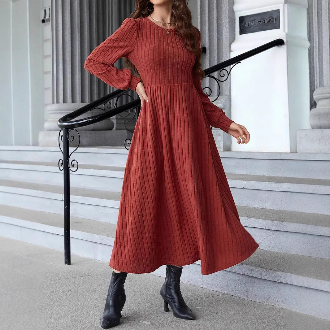 Damen gestricktes Maxikleid mit langen Ärmeln